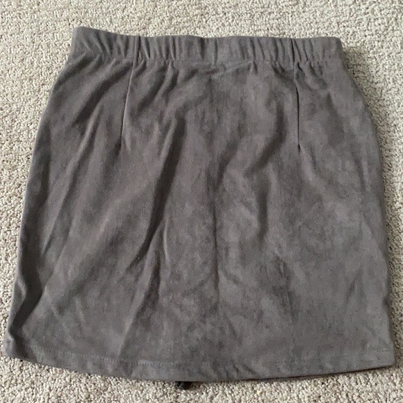 Grey Suede Mini Skirt - Picture 4 of 4